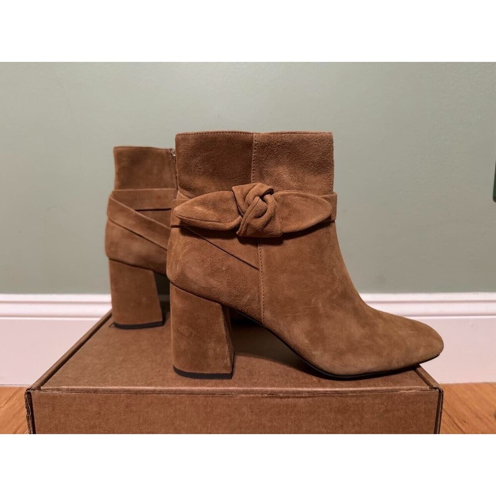 Designer Bella Vita Women's Felicity Ankle Boots, Cognac Suede Leather, Size 10N
